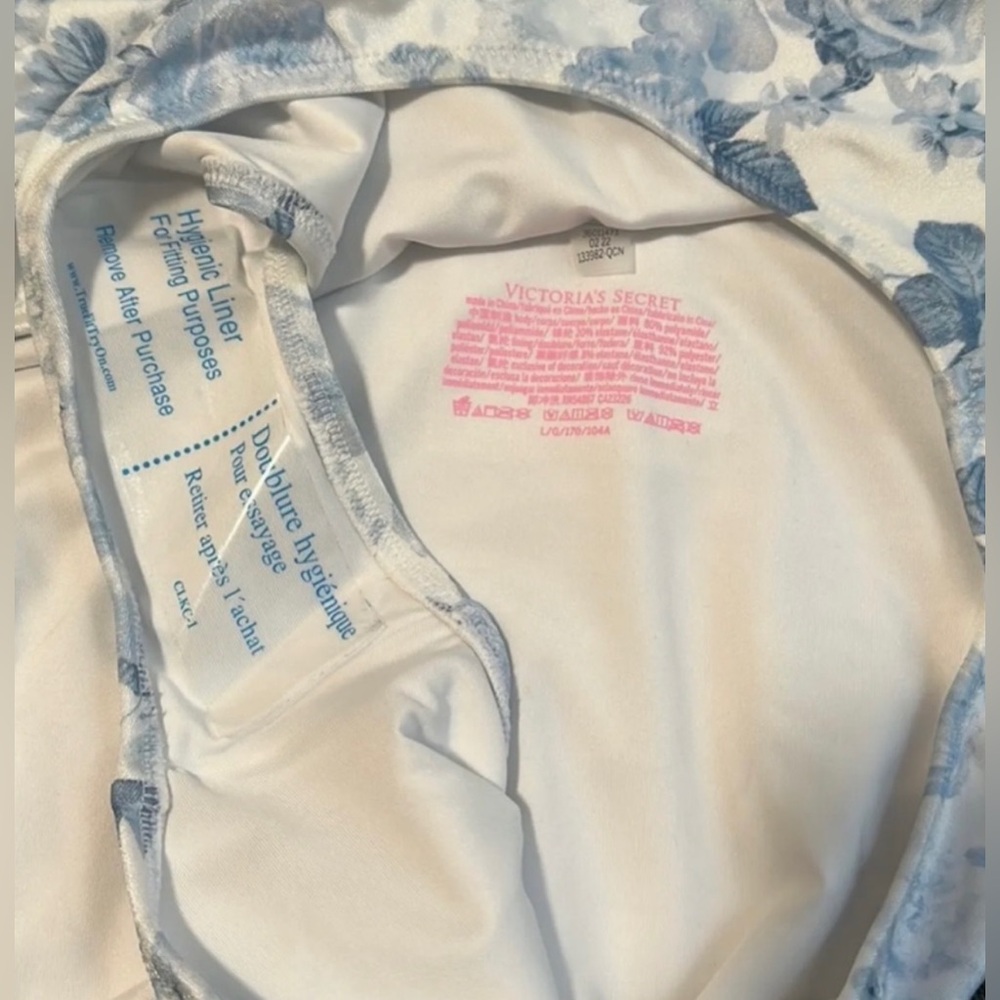 Victoria's Secret Bow One Shoulder One Piece NWT White and Blue Floral - Picture 5 of 6